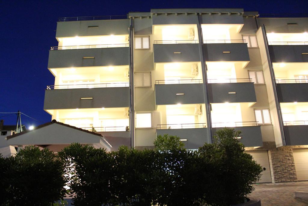 Villa Laurus Kožino Exterior foto